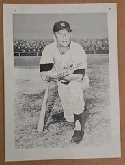 1950s Mickey Mantle NY Yankees Team Issue 5 1/2&Prime;x7 1/2&Prime; Sponsor Premium Photo