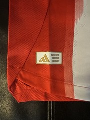 NEW $150 Adidas FC Bayern Munich 25/26 Home Authentic Jersey Red JJ2144 Size M