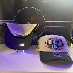 Los Angeles Dodgers New Era 2025 World Series Champions Locker 9FORTY Hat AFrame