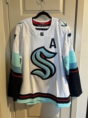 Seattle Kraken Jordan Eberle Adias Away Jersey 54 NWT