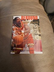 Hakeem Olajuwon 1994-95 Fleer Ultra Rebound Kings #6 NBA Insert Card Rockets HOF