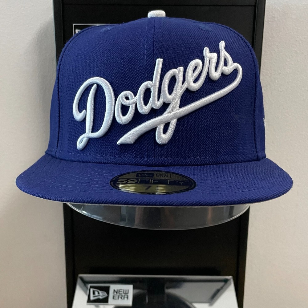 MLB – Los Angeles Dodgers Script Logo 59FIFTY Fitted New Era Cap – Royal Blue