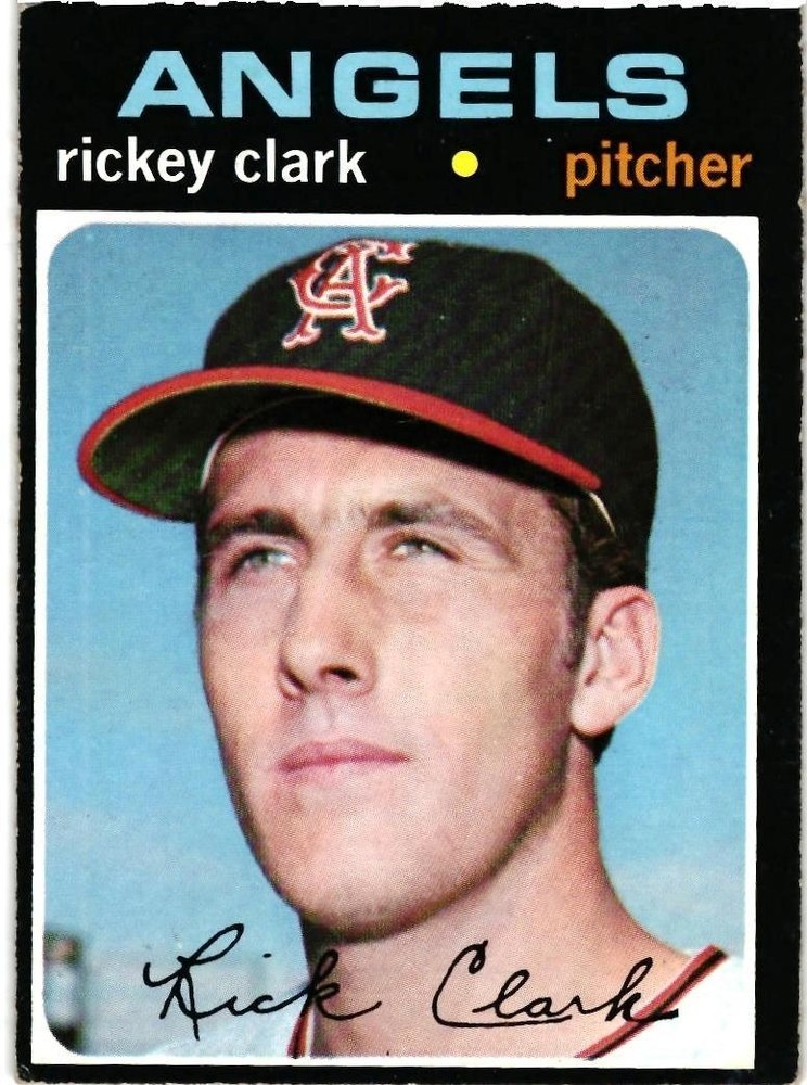 1971 TOPPS SHORT PRINT HIGH # 697 – RICKEY CLARK – CALIFORNIA ANGELS- VG/EX
