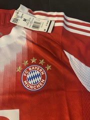 NEW $150 Adidas FC Bayern Munich 25/26 Home Authentic Jersey Red JJ2144 Size M