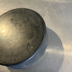 (worn) USA Hockey Team Souvenir Hockey Puck