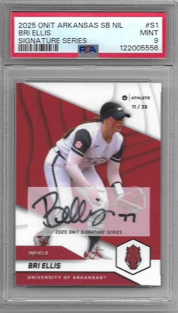 PSA 9 MINT 2025 Onit Arkansas NIL AUTO Bri Ellis RAZORBACKS #d/35