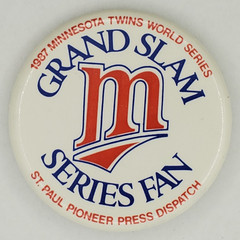 Vintage 1987 MN Twins Grand Slam Series Fan Pinback Button World Series Press