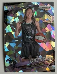 2025 Panini Prizm WNBA Variation Cracked Ice Prizm #143 Kaitlyn Chen