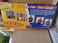 2000 Mattel USA Olympic Basketball Team Pack NIP