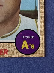 1968 Topps #385 Jim Catfish Hunter Oakland A’s HOF Vintage Baseball Card