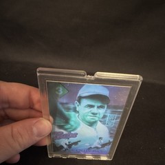 1992 Gold Entertainment Babe Ruth Holograms – Babe Ruth #3 Gold Prototype Card