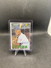 1967 Topps Cesar Tovar # 317 Minnesota Twins
