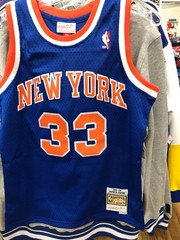 PATRICK EWING NEW YORK KNICKS NBA JERSEY NBA BOYS/YOUTH MITCHEL & NESS ROYAL