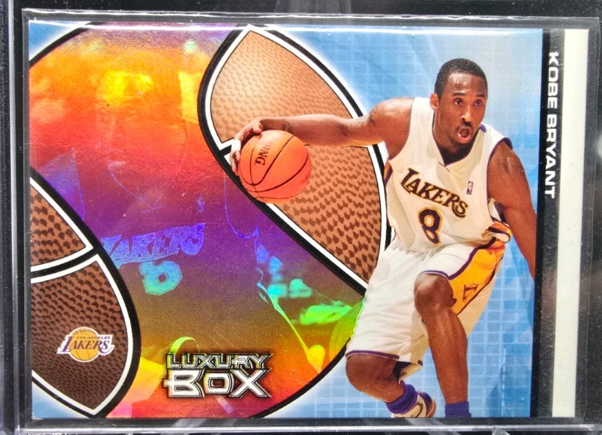 2004-05 Topps Luxury Box Basketball Kobe Bryant Season Tickets #99 Parallel