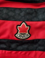 Nike Team Canada Connolly IIHF Hockey Jersey Large Red Black Sewn Stitched EUC