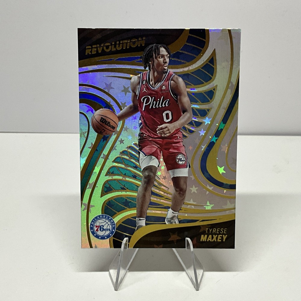 2022-23 Panini Revolution – Tyrese Maxey #75 Astro