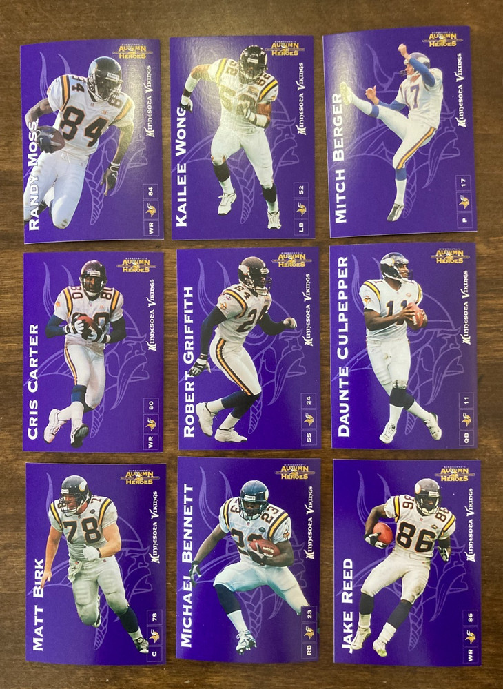 2001 Minnesota Vikings Complete Police Team Set (9 Cards)