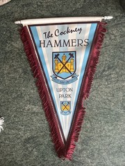 Vintage West Ham United Cockney Hammers Pennant 113 X 9 Inches