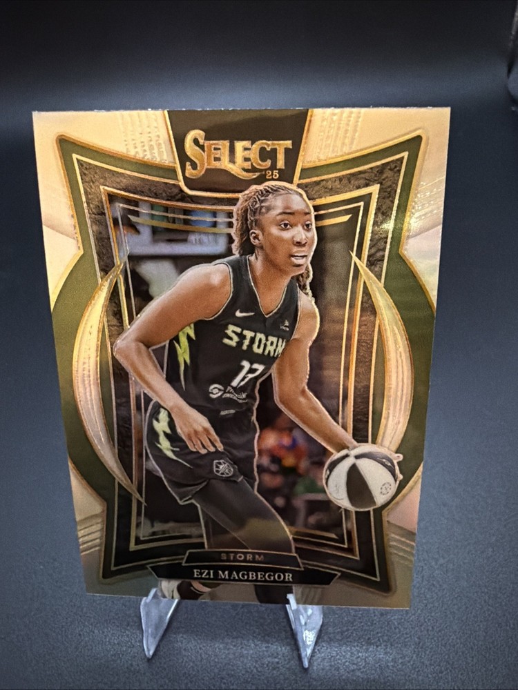 2025 WNBA Select Ezi Magbegor Silver Party Prizm Concourse Level