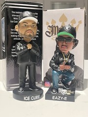 RARE – EAZY E Raiders and ICE CUBE White Sox Bobbleheads Set – NWA