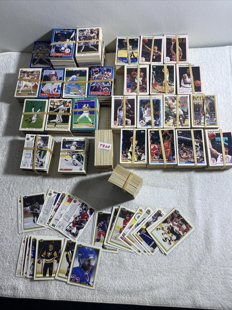 Basketball NBA, More 3,000 Card Lot, See Picture, At It, Free Shipping ( T828)