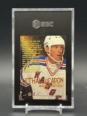 1996-97 Fleer Metal Universe Wayne Gretzky Lethal Weapon SGC 7