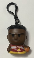 NEW DOMINIQUE WILKINS Atlanta Hawks Squeezy Mates Retro Series 90’s Pop Bag Clip