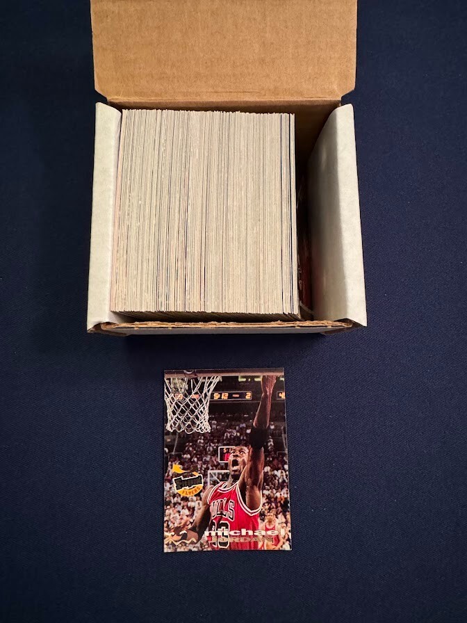 1993-94 Topps Stadium Club Basketball Series 2 Complete Set #181-360