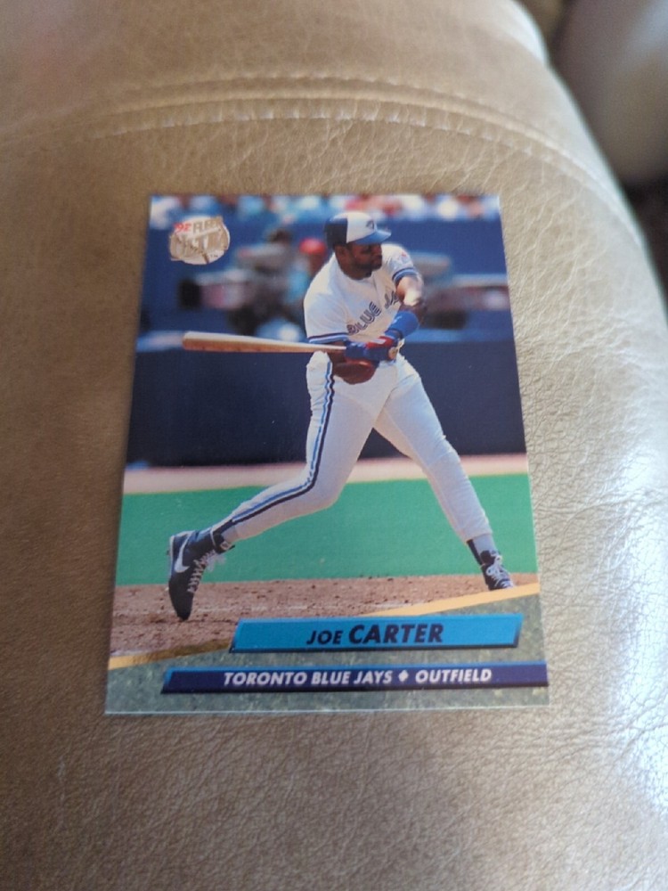 1992 Fleer Ultra #145 Joe Carter – Toronto Blue Jays