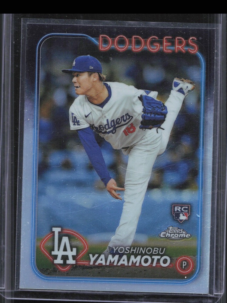 2024 Topps Chrome Yoshinobu Yamamoto #18 Rookie Refractor Dodgers