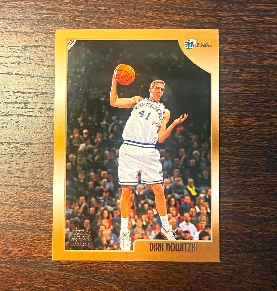 Topps 1998-99 Dirk Nowitzki #154 Rookie Dallas Mavericks NBA Trading Card