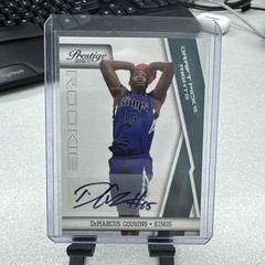 2010-11 Prestige – DeMarcus Cousins #215 Draft Picks Rights Auto /199 (AU, RC)