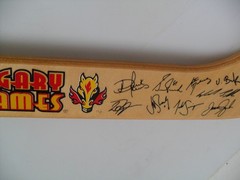 Calgary Flames Mini Stick – 2 Sticks – 2004 Confernece Champ & 1999-01 Team Auto