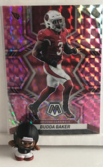Budda Baker NFL Teenymates 1&Prime; Figure with 2022 Mosaic CAMO PINK MOSAIC Prizm #5