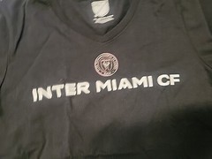 Inter Miami CF Fanatics Branded Girls XL V-Neck T-Shirt – Black