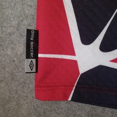 Vintage Umbro Goalkeeper Jersey Mens S Black Red Elbow Pad Shirt Football Soccer