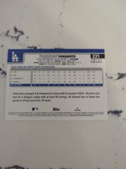 Topps Yoshinobu Yamamoto Dodgers 2024 Chrome Rookie Base #18