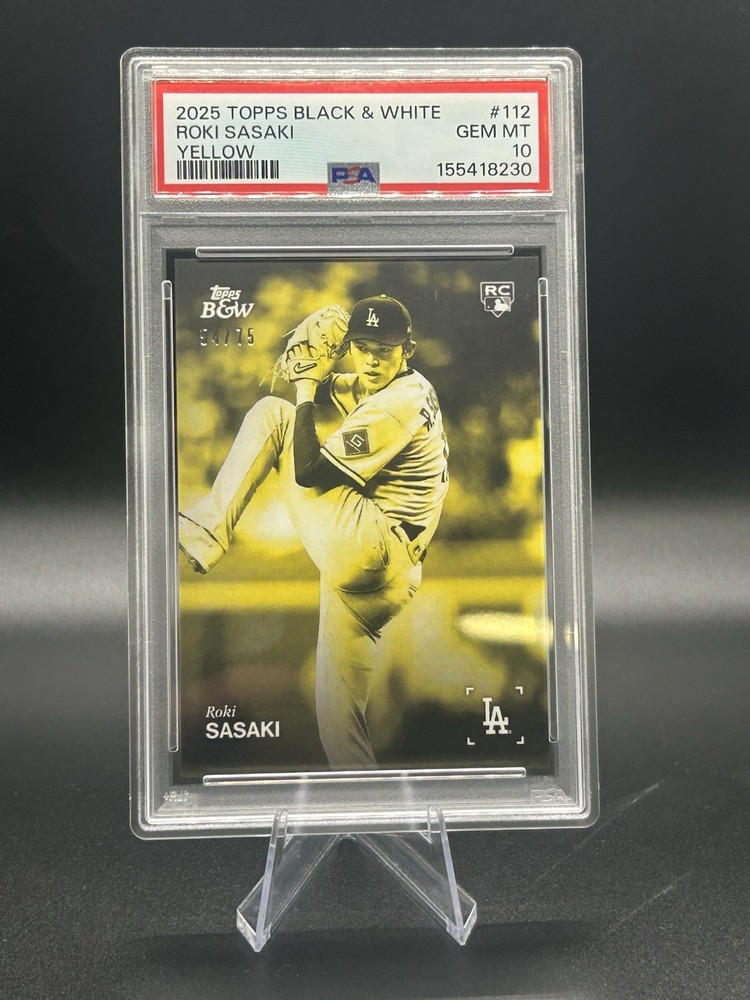 2025 Topps Black & White Roki Sasaki #112 Yellow 54/75 PSA 10 Dodgers Rookie RC