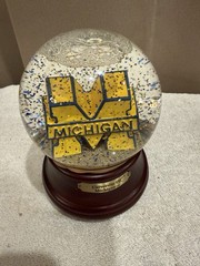 University of Michigan Wolverines Musical Snow Globe Football Champions Sports