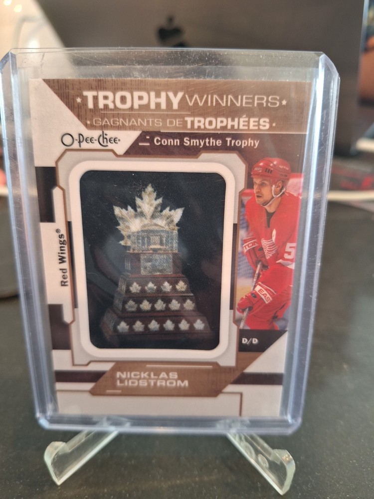 2020-21 OPC O-Pee-Chee Nicklas Lidstrom Trophy Winners PATCH #P-14 Conn Smythe