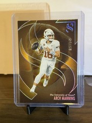 Panini 2025 Silhouette Arch Manning #16 Cracked Ice /25 RC Texas Longhorns