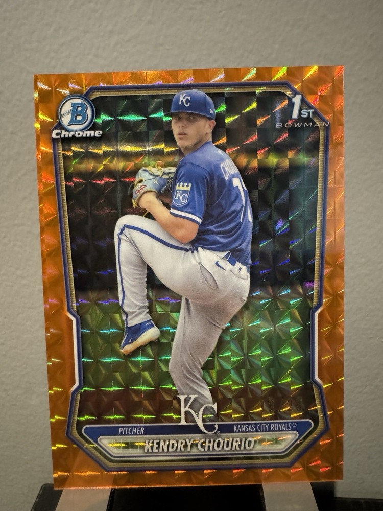 2026 Bowman Chrome Kendry Chourio /25 Orange Geometric Refractor Royals #BCP-7
