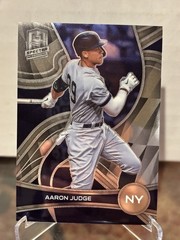 2022 Panini Chronicles Spectra AARON JUDGE Yankees #37