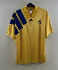 Sweden Home Football Shirt 1992/94 Adults XL Adidas E320