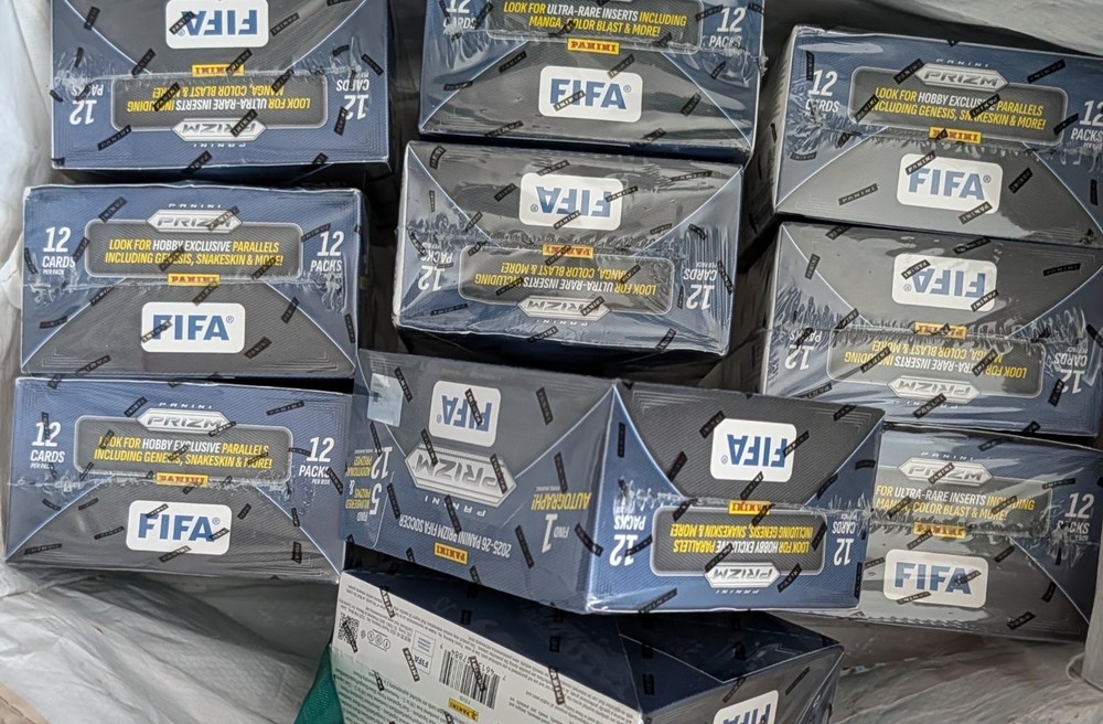 2025-26 Panini Prizm FIFA Soccer Sealed Hobby Box