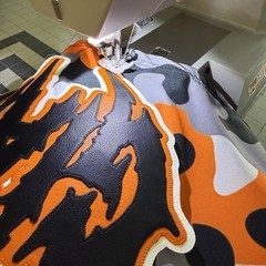 RARE MLB San Francisco Giants Custom Handmade Big Logo Camo Shorts Mens Large/XL
