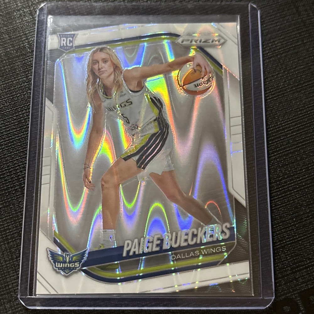 2025 Panini Prizm WNBA – Paige Bueckers White Seismic Rookie Variation #147