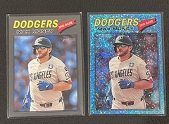Max Muncy 2026 Topps Heritage #158 Lt. Blue Sparkle +Dark Grey Border – Dodgers