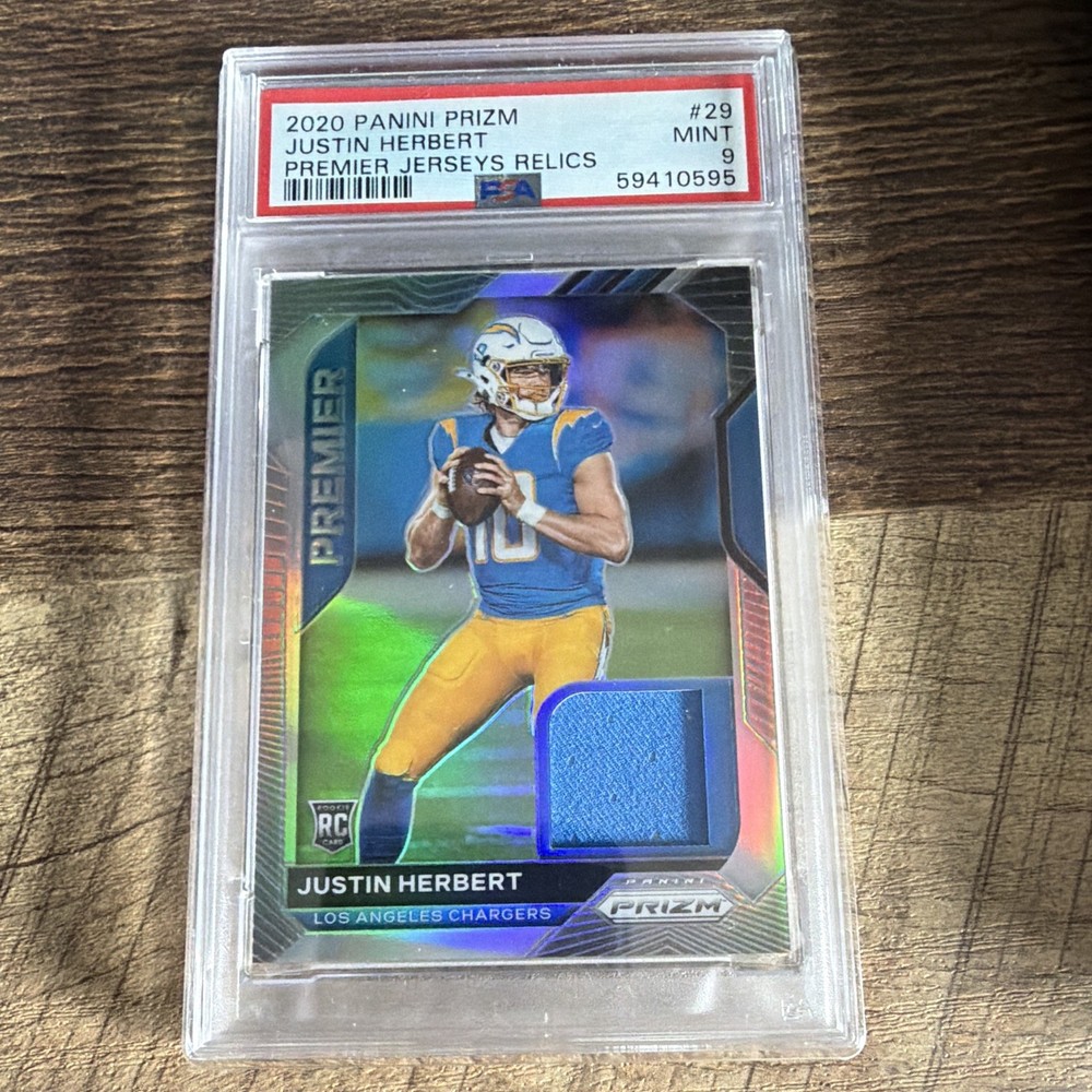 2020 Panini Prizm – Premier Jerseys Justin Herbert #29 (MEM, RC)