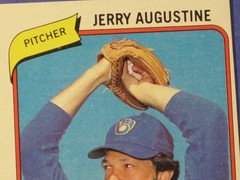 1980 Topps #243 / Milwaukee Brewers / Jerry Augustine